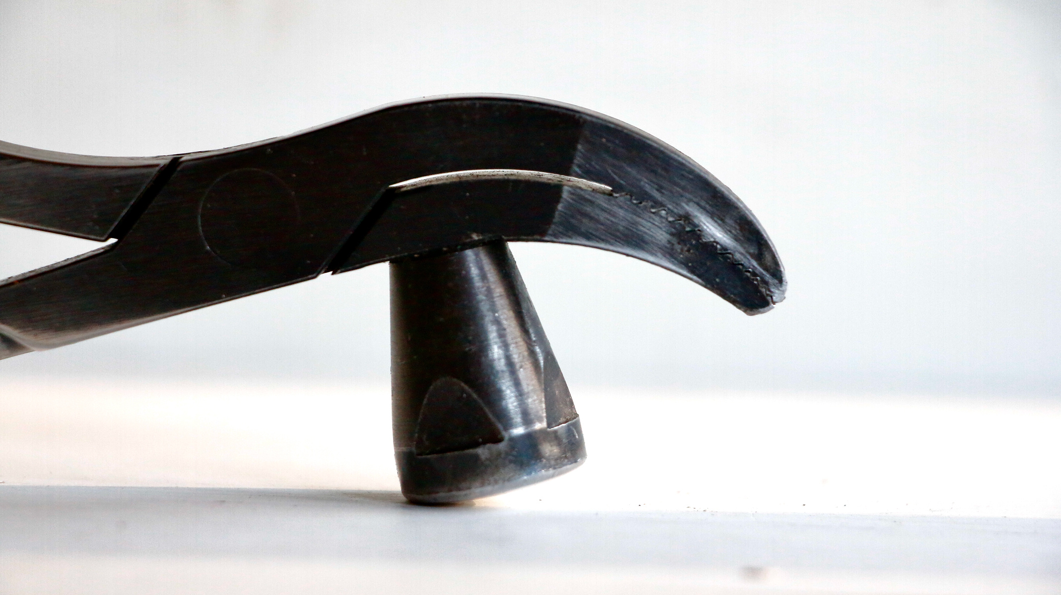 靴職人の道具・ワニ